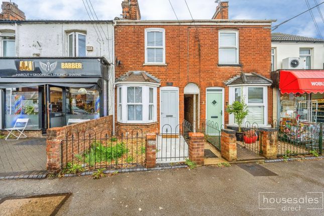 2 bed property, in Station Road Woburn Sands, £270,000