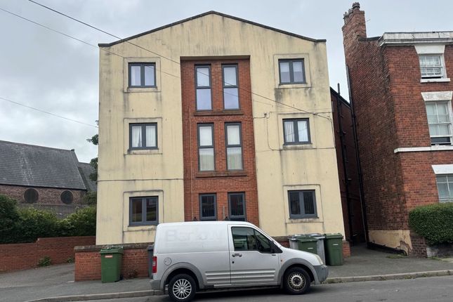 2 bed property, in Flat 1, £50,000