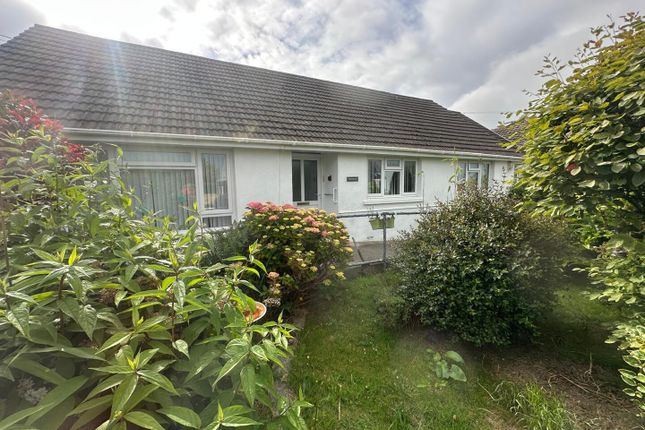 2 bed property, in Llwyncoed Road, £200,000
