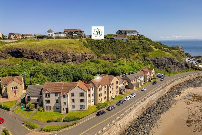 2 bed property, in Pettycur Bay, £165,000
