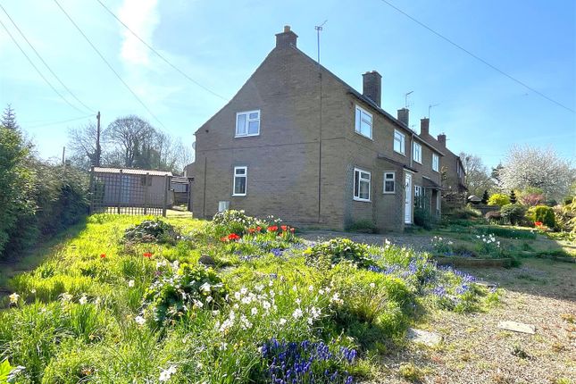 3 bed property, in Semi-Detached Home With Full Planning Permisson, £325,000