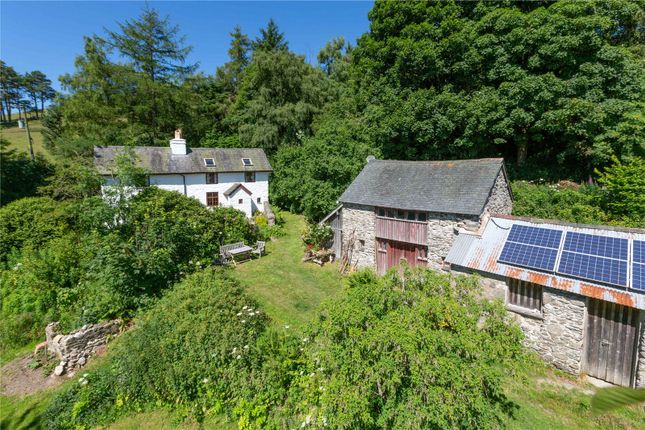 4 bed property, in Maengwynedd, £450,000