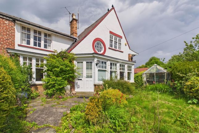 4 bed property, in Church Becks, £385,000