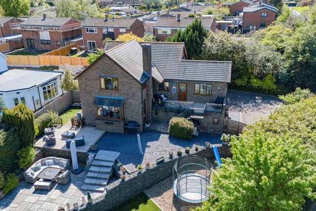 4 bed property, in Leigh Sinton Road, £600,000