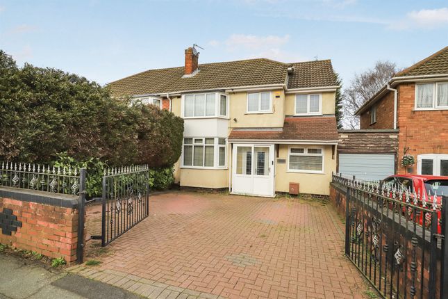 4 bed property, in Wordsworth Avenue, £325,000