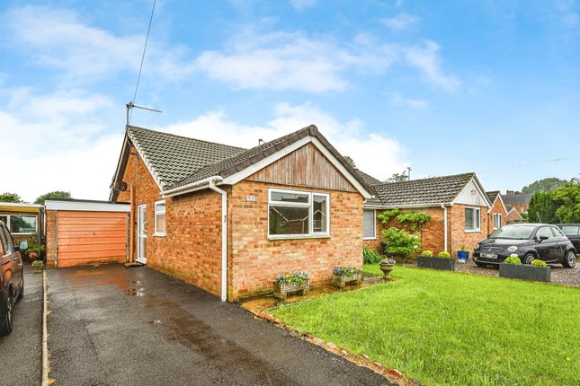 2 bed property, in Springfield Road, £180,000