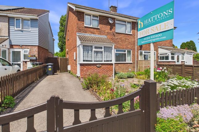 3 bed property, in Hillcrest Road, £230,000