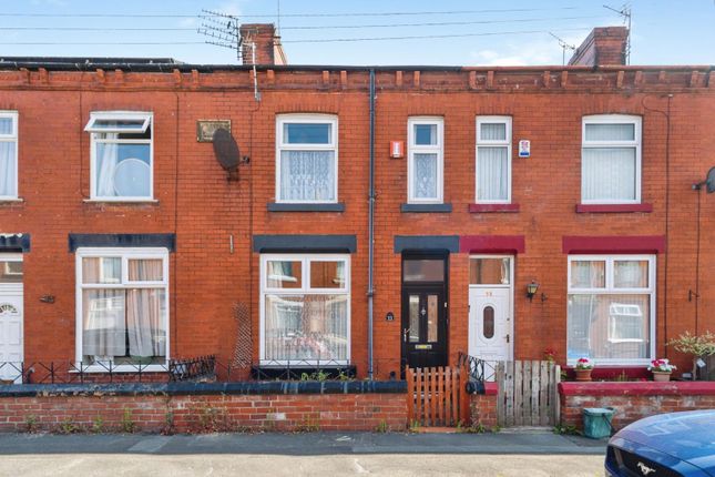 2 bed property, in Norman Street, £160,000