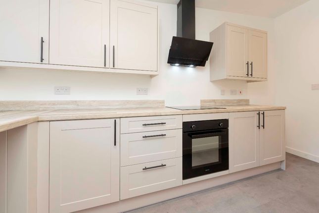 2 bed property, in Mount Pleasant, £135,000