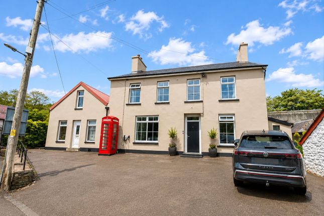4 bed property, in Pumpsaint, £395,000