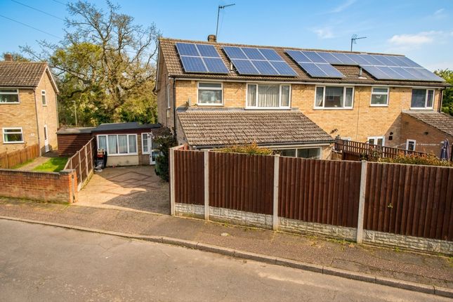 4 bed property, in Leewood Crescent, £250,000