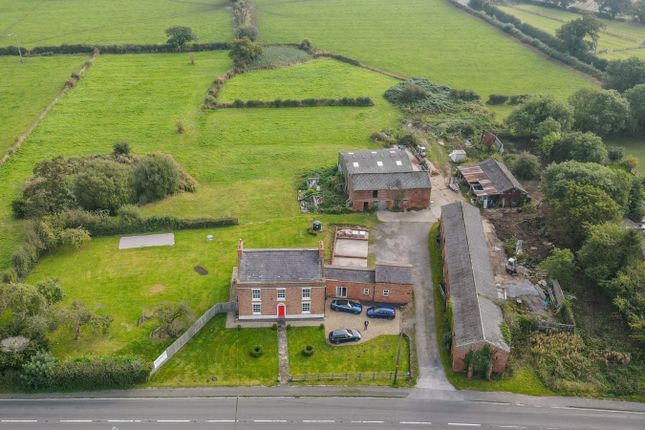Studio, in Milton Green, £425,000
