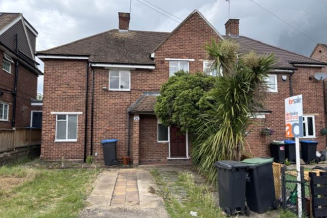 3 bed property, in Blackmoor Road, £525,000