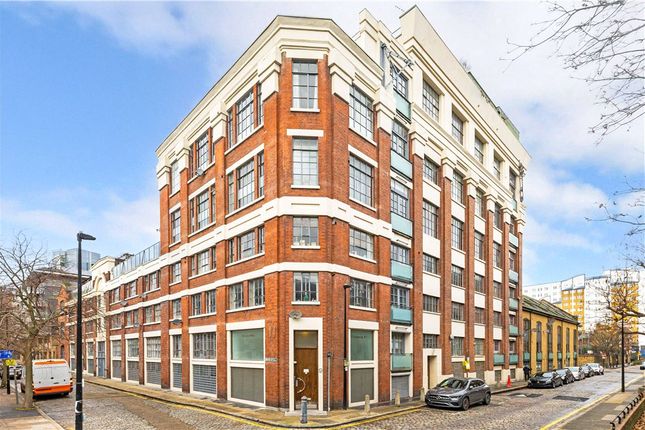 2 bed property, in Victoria Mills, £700,000