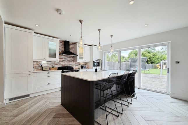 4 bed property, in St. Marys Road, £600,000