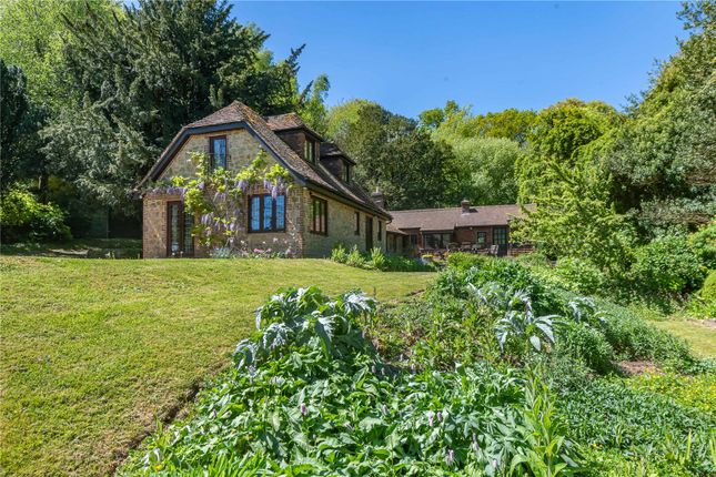 6 bed property, in Bedham, £1,500,000
