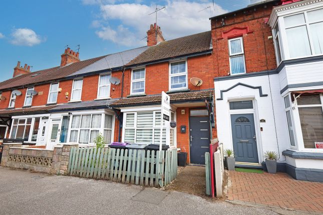 3 bed property, in Grosvenor Road PE25, £144,950
