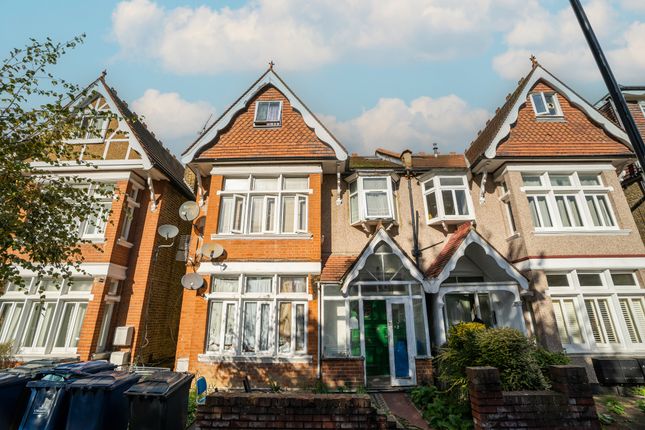 8 bed property, in Craven Avenue, £1,300,000