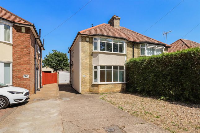 3 bed property, in Kings Hedges Road, £450,000