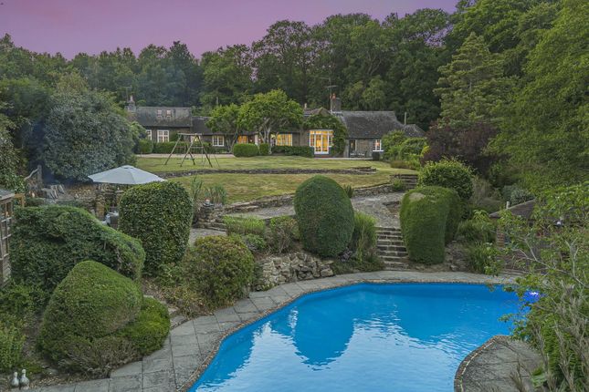 5 bed property, in Hammerpond Road, £1,750,000
