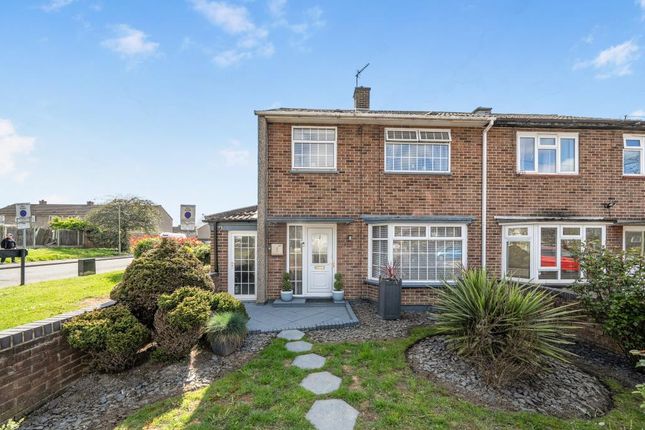 3 bed property, in Blackbird Leys Road, £425,000