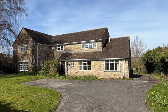 4 bed property, in Cheriton Hill, £625,000