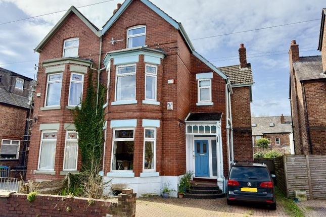 5 bed property, in Hartington Road, £895,000