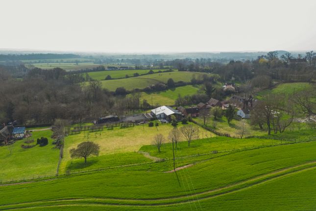 4 bed property, in Hanbury, £1,200,000