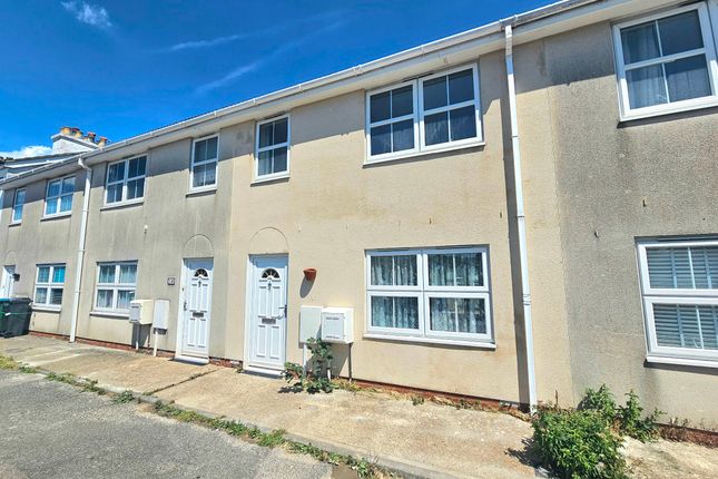 3 bed property, in Transit Road, £255,000