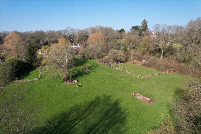 4 bed property, in Wrotham Hill, £1,150,000