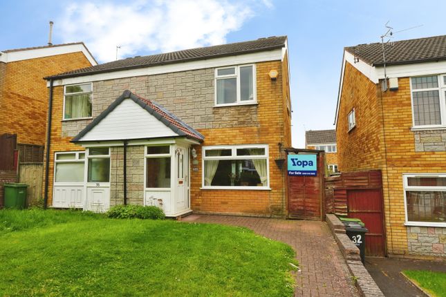 3 bed property, in Wiltshire Drive, £220,000