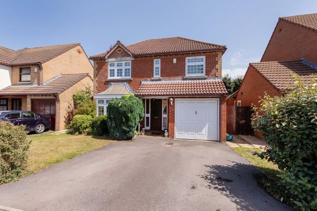 4 bed property, in White Acres Drive, £760,000