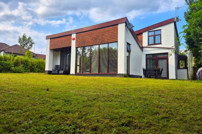 4 bed property, in Ddol Road, £440,000