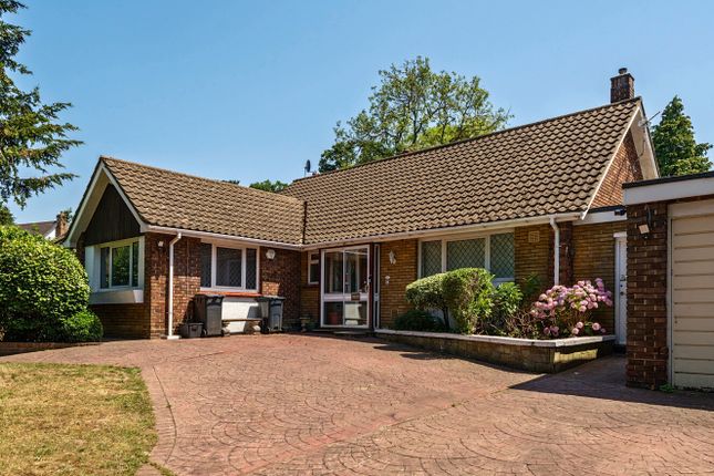 3 bed property, in Sundridge Avenue, £850,000