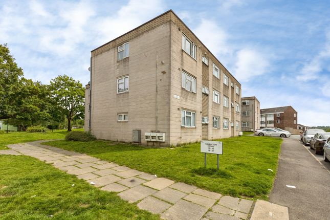 1 bed property, in Hambleton Hill, £140,000