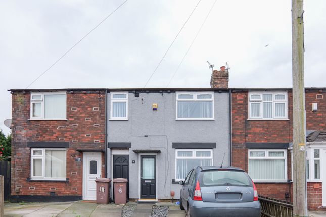 3 bed property, in Freda Avenue, £105,000
