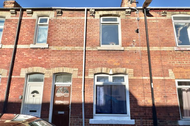 2 bed property, in Dorset Street, £47,000