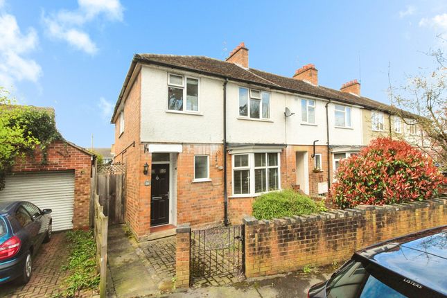 3 bed property, in Woodcote Road, £310,000