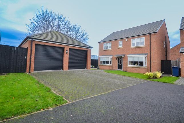 4 bed property, in The Willows, £480,000