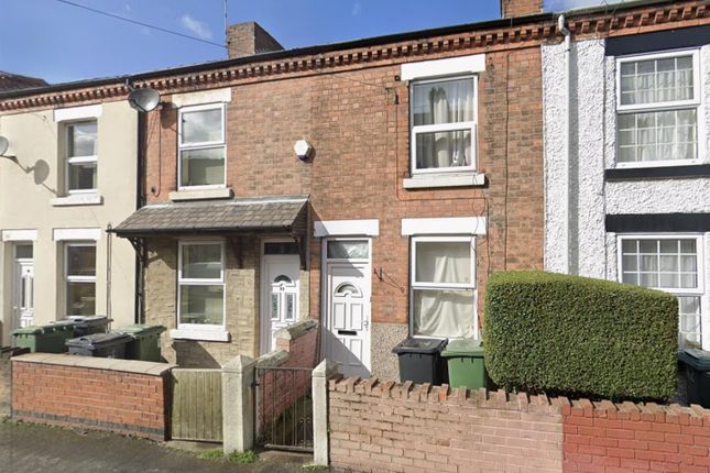 1 bed property, in Ray Street, £90,000
