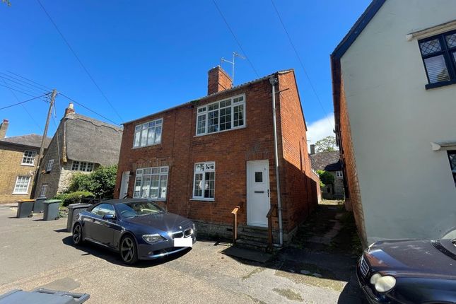 Studio, in 5 Church Walk, £125,000