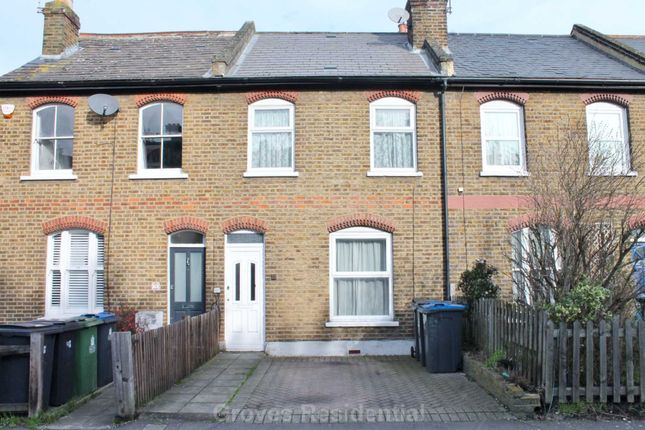 2 bed property, in Burlington Road, £515,000