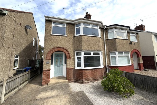3 bed property, in Kimberley Road, £200,000