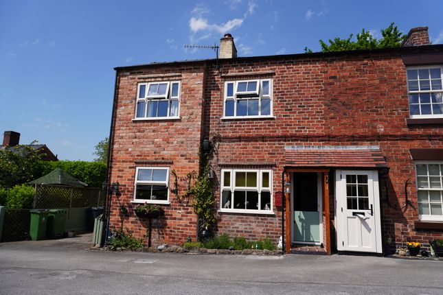 3 bed property, in Derby Road, £280,000
