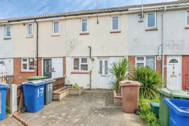 1 bed property, in Haig Road, £240,000