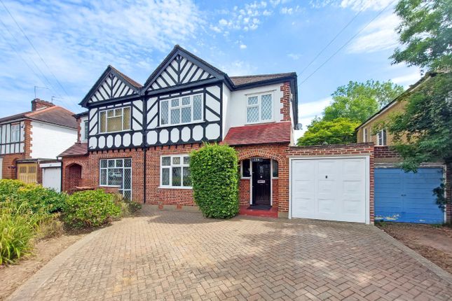 3 bed property, in Cannon Lane, £770,000