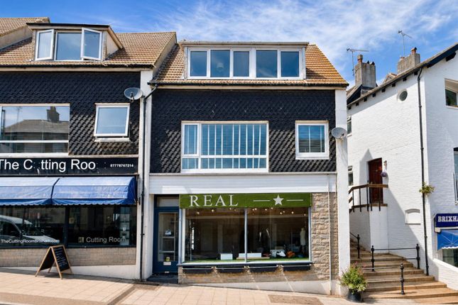 2 bed property, in Middle Street, £19,950