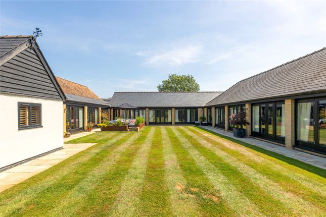 4 bed property, in High Street, £1,800,000