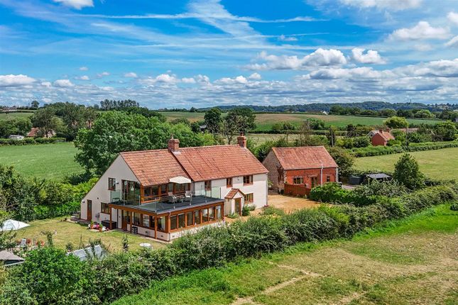 6 bed property, in Stoke St. Gregory, £950,000