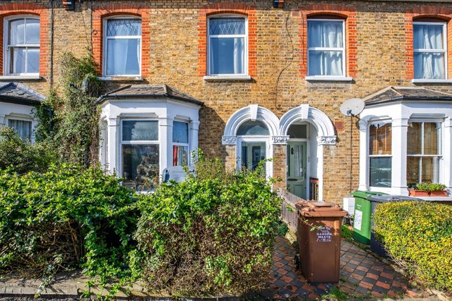 2 bed property, in Blagdon Road, £376,000